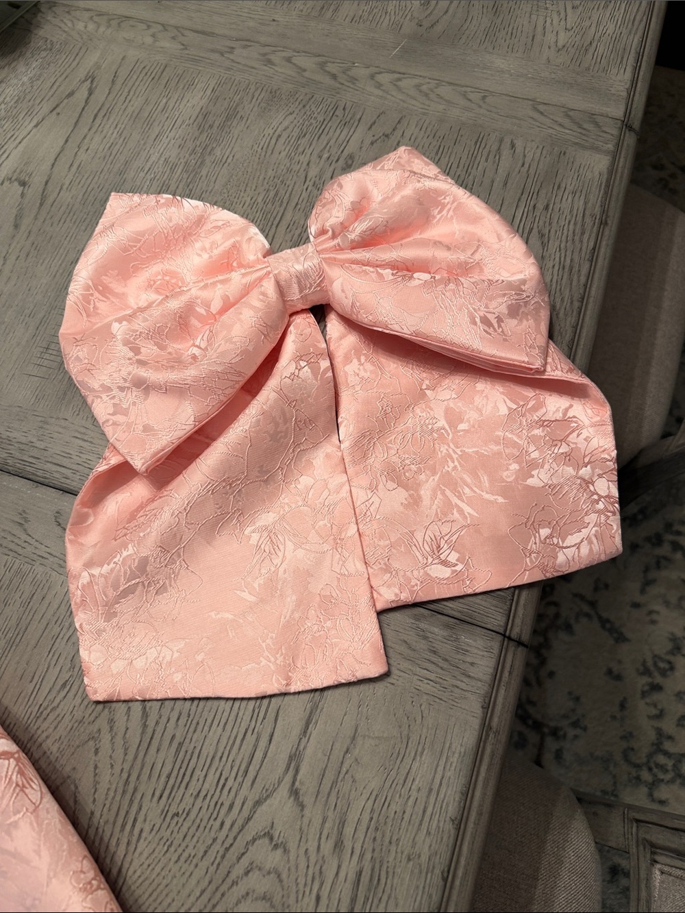ELENORA MINI DRESS - BLUSH Pink Floral Jacquard Party Dress with Bow - Picture 4 of 9